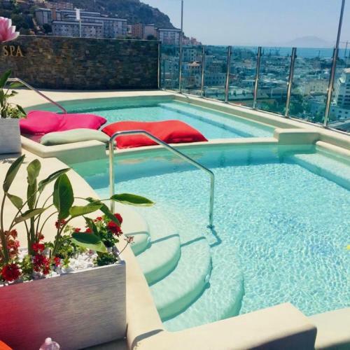 Luxury Ocean Spa Plaza Private Large 1 Bed Apartment