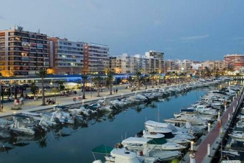 C�modo Apartamento Cerca Del Mar