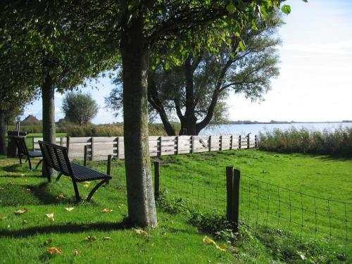 Holiday Home Watersportpark de Pharshoekeiii