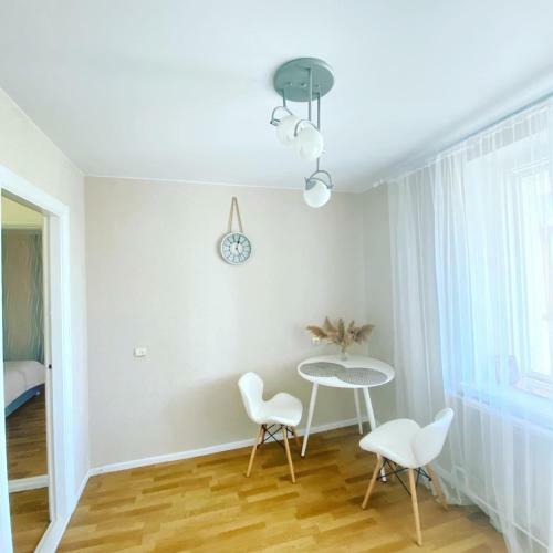 Cozy Apartments On Dekabristov