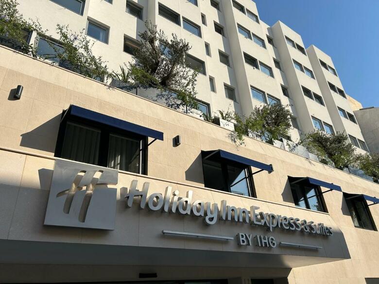 Hotel Holiday Inn Express & Suites Lisbon - Pr�ncipe Real By Ihg