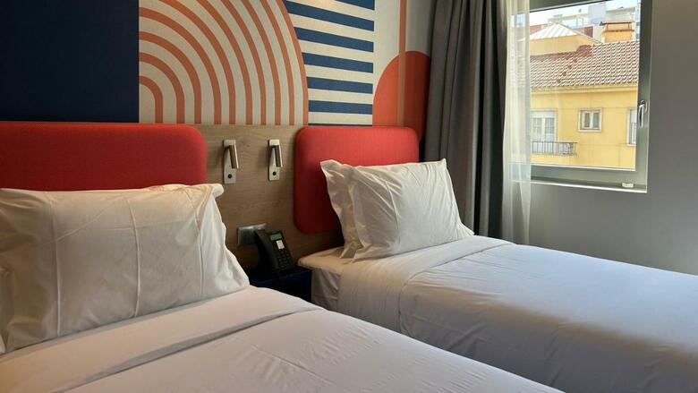 Hotel Holiday Inn Express & Suites Lisbon - Pr�ncipe Real By Ihg