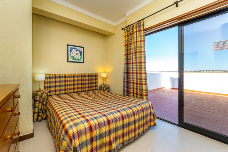 Hotel Apartamentos Turisticos Janelas Do Mar