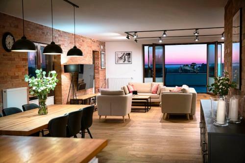 Apartamenty Na??czowskie Wzg�rze