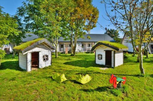 Apartment In Rusinowo With Parking Space