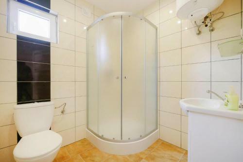 Apartment In Rusinowo With Parking Space