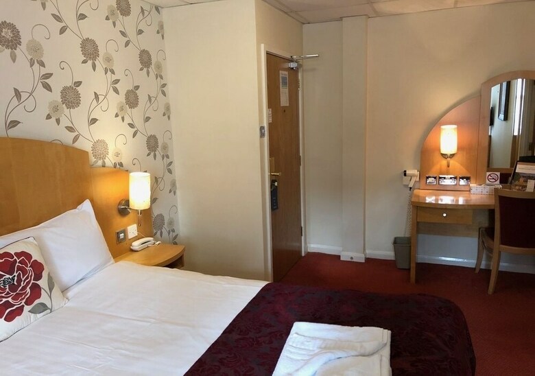 Westone Manor Hotel