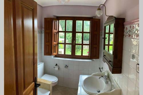 Casa Las Lindes Valle de Cabuerniga , Cantabria