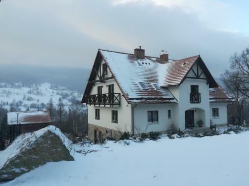 Pokoje Go?cinne Na Jask�?czej