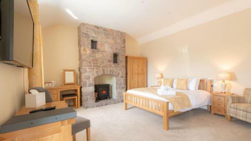 Lastra Farm Hotel