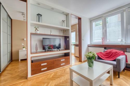 Noctis Apartment ?liska