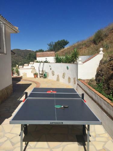 Casira, Ruime Villa & 2 Studio's - 8 Personen