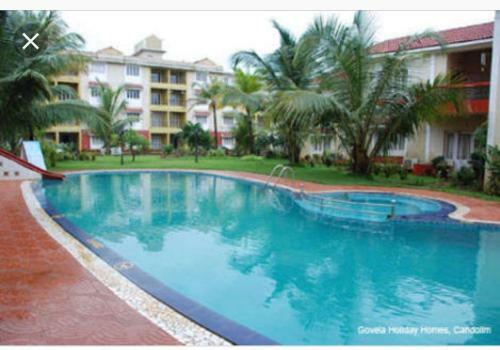 Hotel Sun-kissed Holidays, Goa. Blue