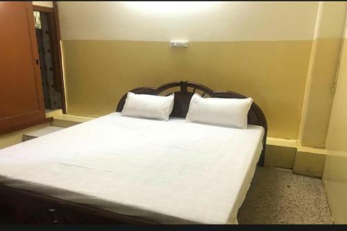 Pop 85152 Hotel Sameer Residency