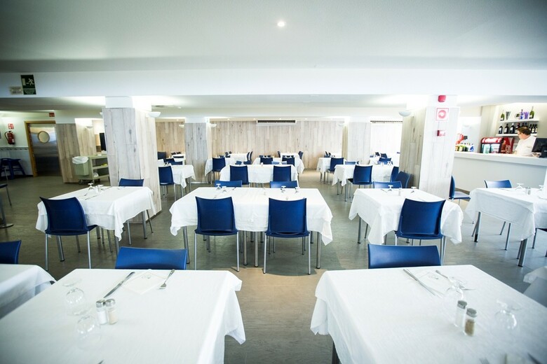 Hotel Port Fiesta Park