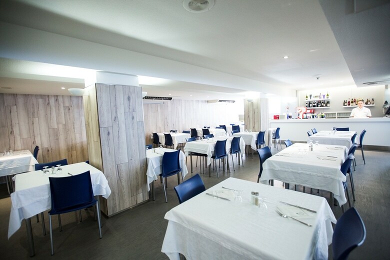 Hotel Port Fiesta Park