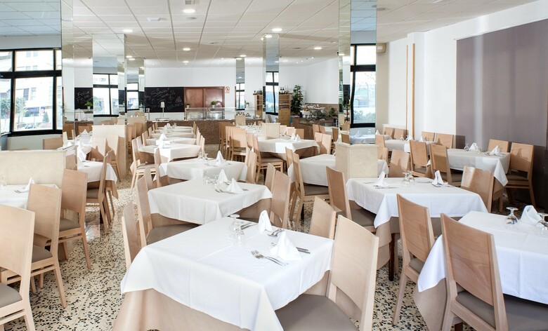 Hotel Port Vista Oro