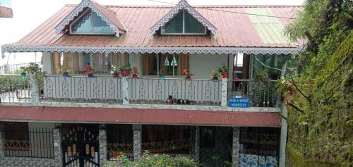 Rise N Shine Homestay