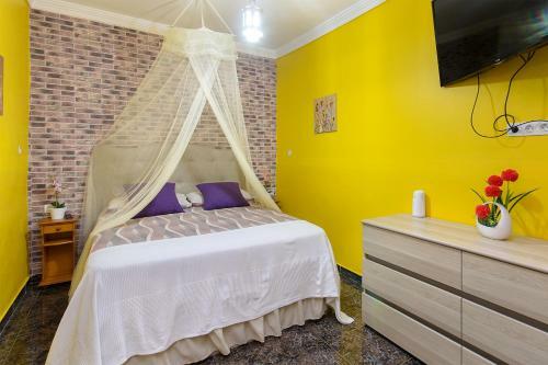 Villa Hearth Away From House. Breia