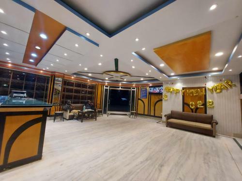 Hotel Near Sea Beach Ananya