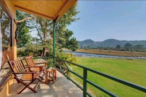 Hotel Tarangi Resort & Spa - A River Access Property