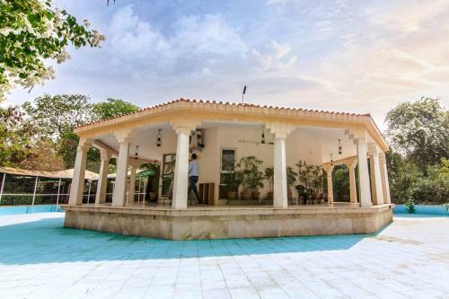 Hotel Sanjeevani Kaya Shodhan Sansthan