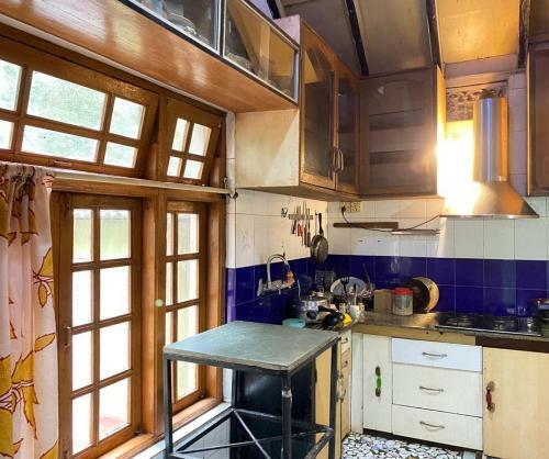 1bhk Antique Wooden House