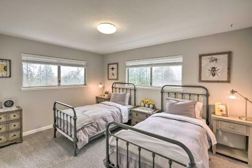 Charming And Pet-friendly Pine Grove Retreat!