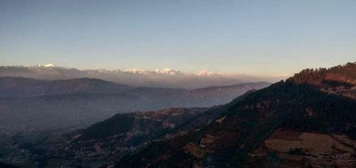 Hotel 7 Km Hill Station Resort