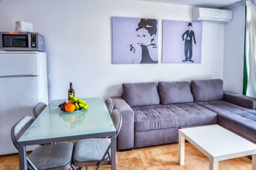 Apartamento Apt With Sea View And Large Swimming Pool