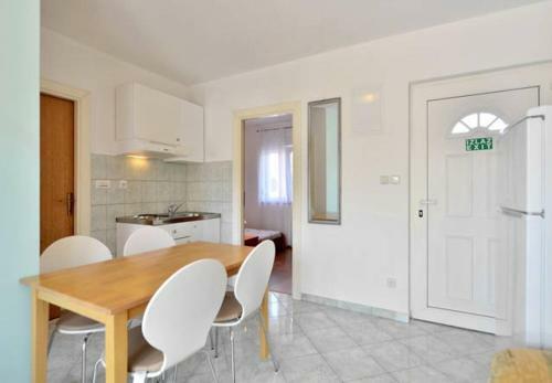 Apartments Josi - 150 M From Sea