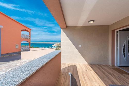 Luxury Apartments - La Vir 1 & 2