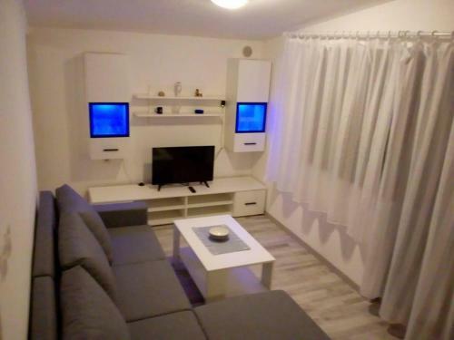 Apartman Lana Vir