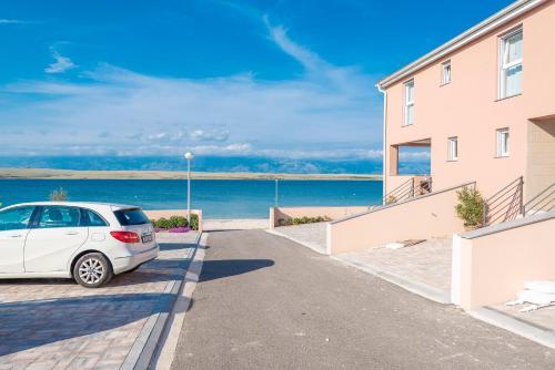 Luxury Apartments - La Vir 3 & 4