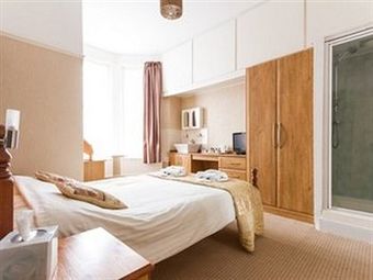 Hostal Wyvern Hotel