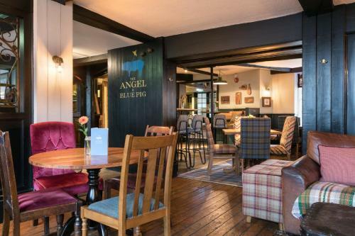 Posada The Angel & Blue Pig