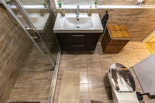 Gozsdu Court Premier Apartment