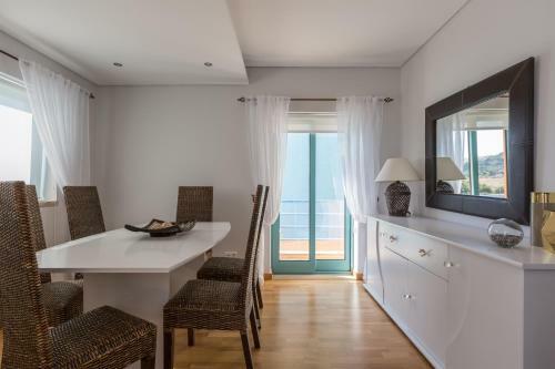 Seashell Apartment