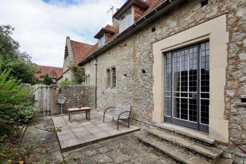 Lodge Lympne Castle Cottages