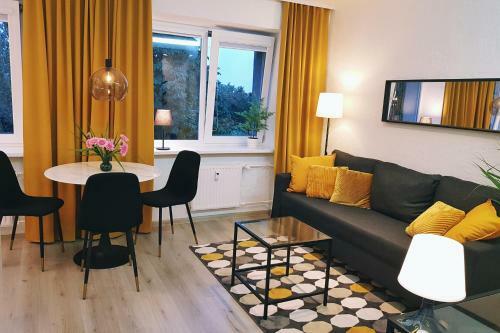 No.4 Apartment Link-to-happiness