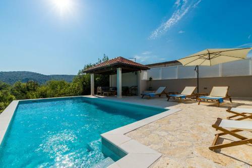 Villa Doli - Lovely Holiday Home With Private Pool