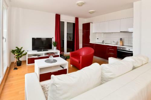 Apartmani Astrado Petr?ane