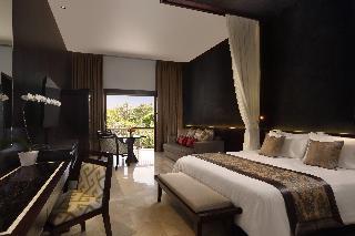 Hotel Puri Santrian