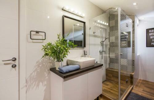 Apartamento Belgrade Magic City Heart With Parking