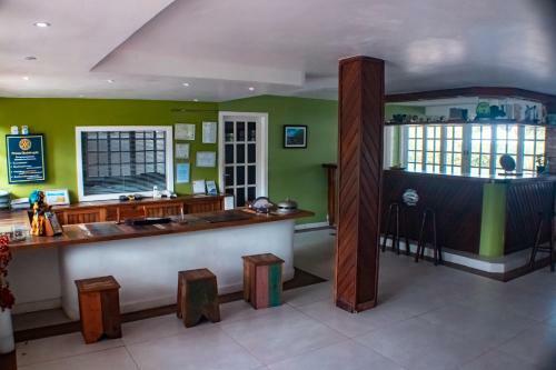 Hotel Hibiscus Center