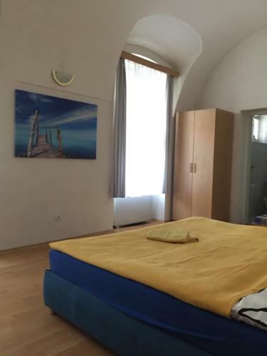 Nice Apartment For 4 People Near Cathedral