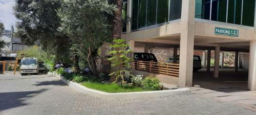 de Leopol Hotel Addis Ababa