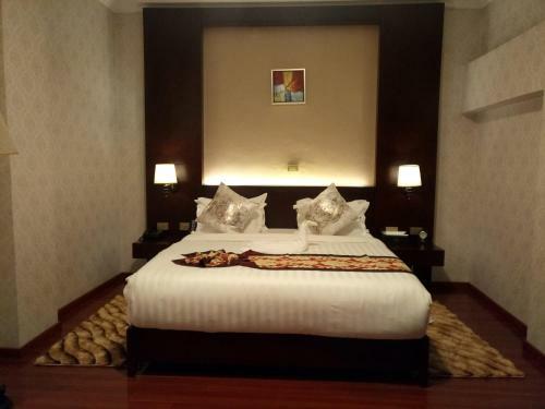 Sherar Addis Hotel
