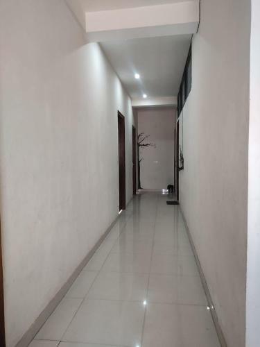 Hotel Singh Home Care & Recovery Centre