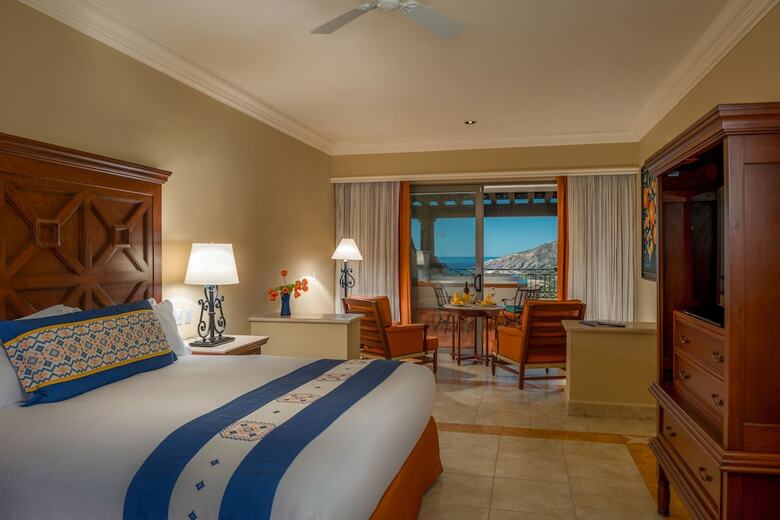 Hotel Pueblo Bonito Sunset Beach Resort & Spa